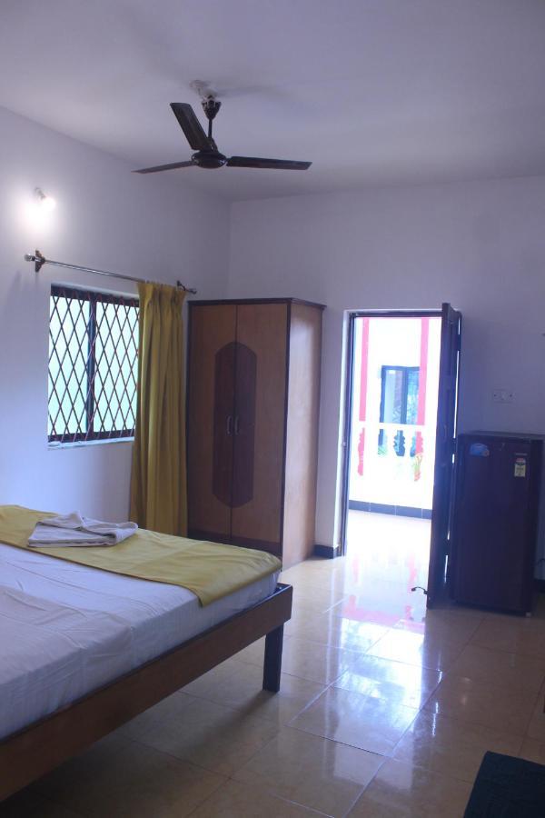 Seaprincess Guesthouse Анджуна Екстериор снимка