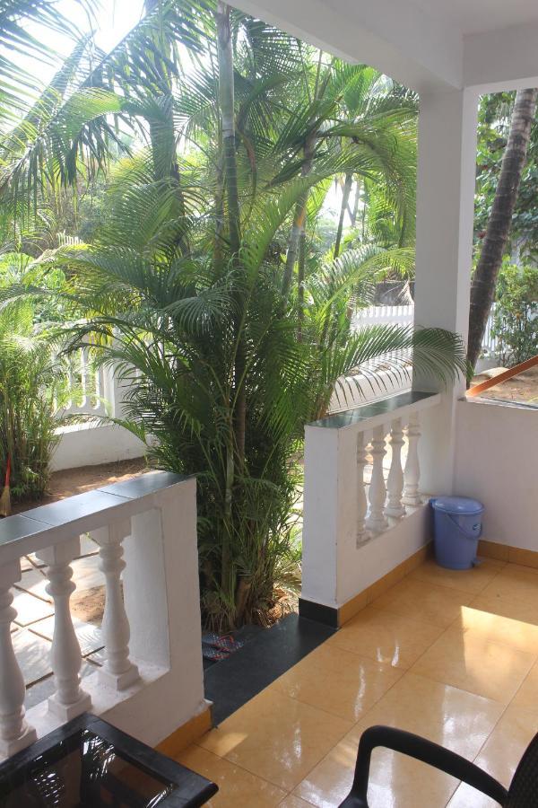 Seaprincess Guesthouse Анджуна Екстериор снимка