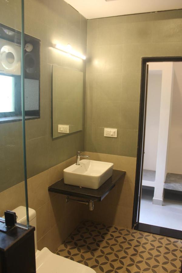 Seaprincess Guesthouse Анджуна Екстериор снимка