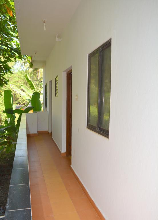 Seaprincess Guesthouse Анджуна Екстериор снимка