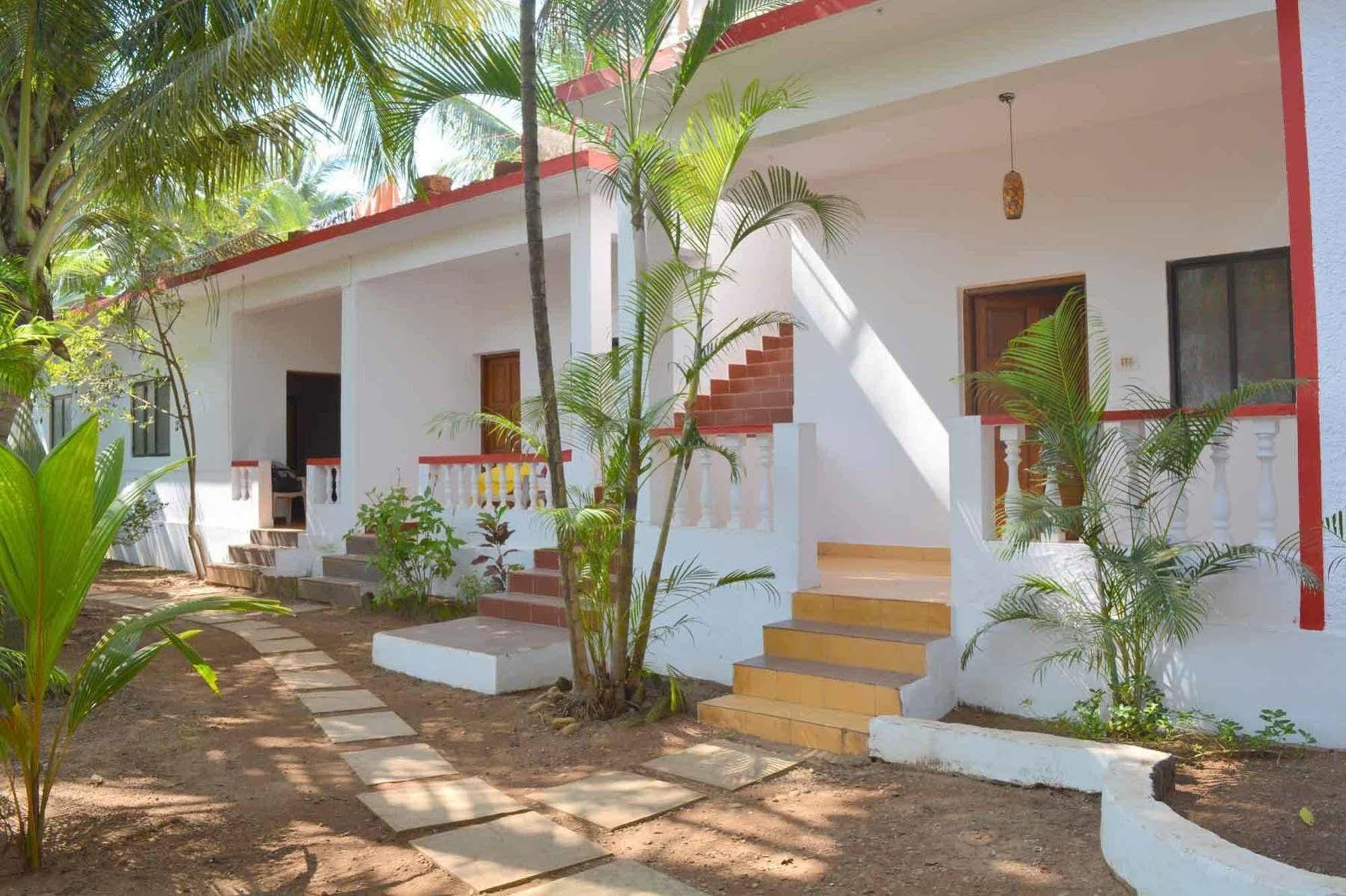 Seaprincess Guesthouse Анджуна Екстериор снимка