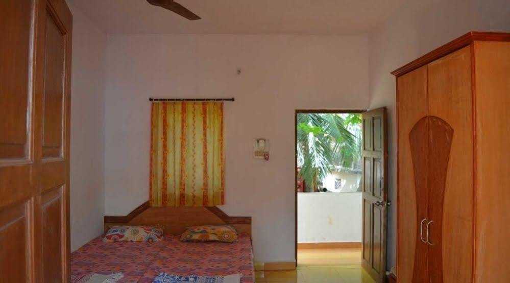 Seaprincess Guesthouse Анджуна Екстериор снимка