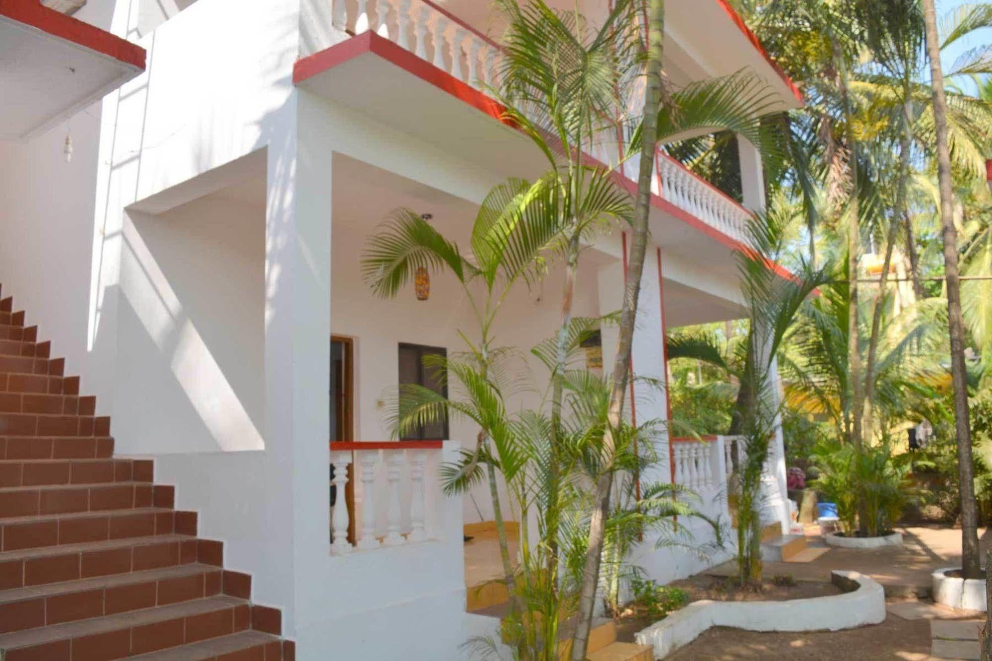 Seaprincess Guesthouse Анджуна Екстериор снимка